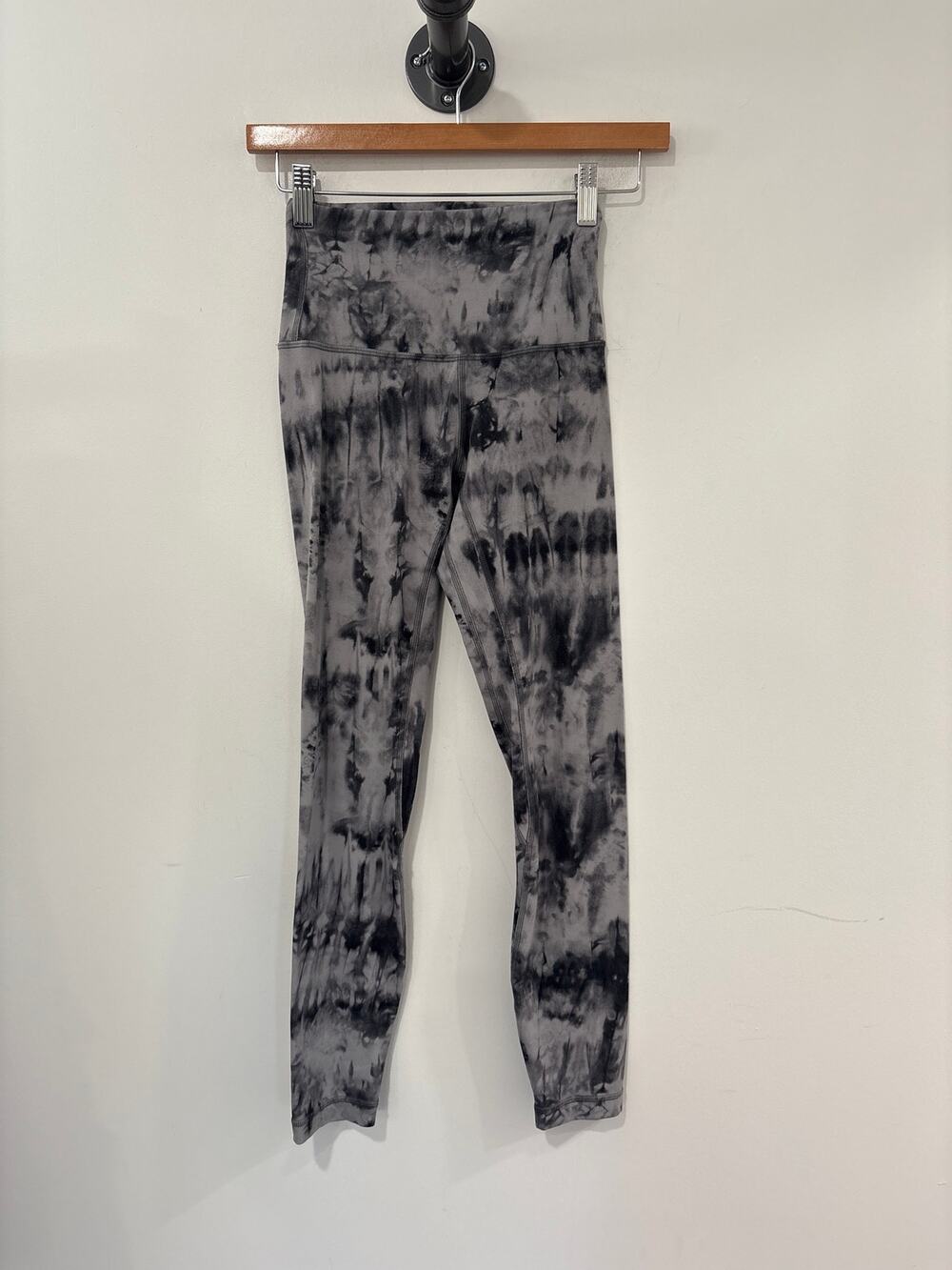 Lululemon Align Leggings 24" Gray Tie Dye Size 2